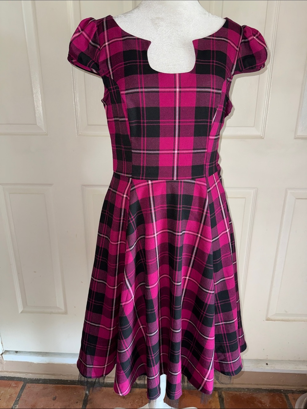 Hearts & Roses Berry Plaid Retro Pinup Style Dress - Picture 2 of 6